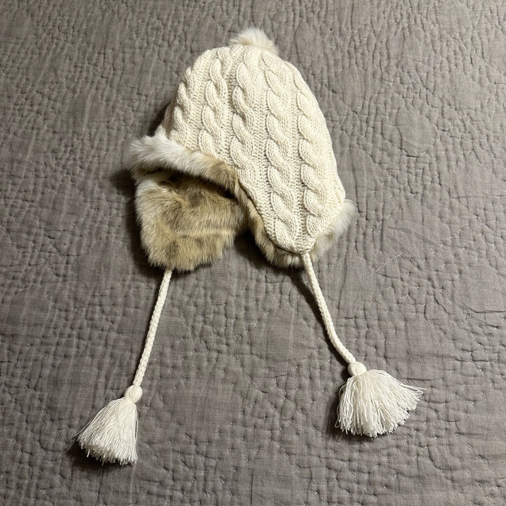 Restoration Hardware cable knit faux fur toboggan
